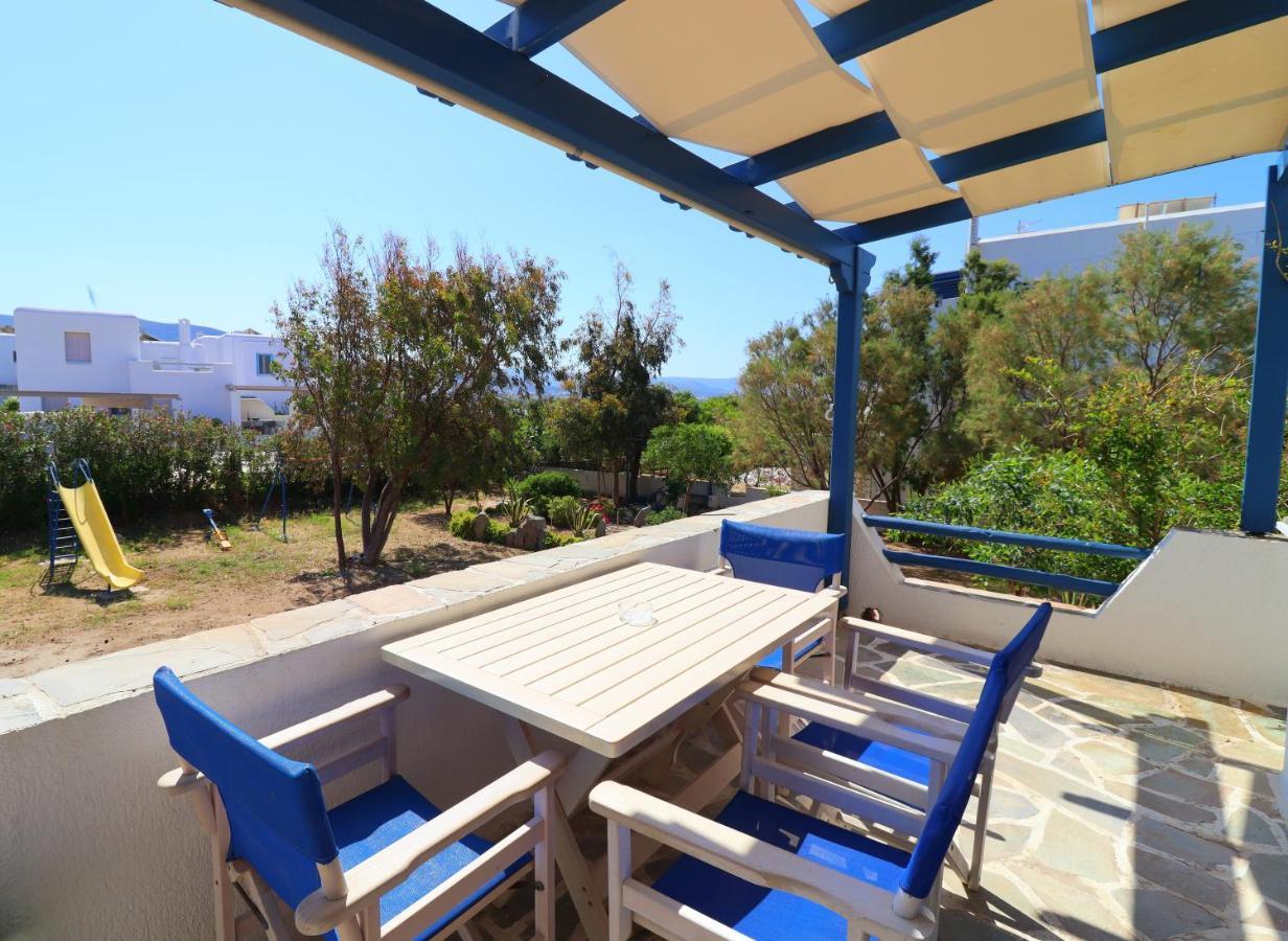 Coralli Beach Apartments 米科利维亚 外观 照片